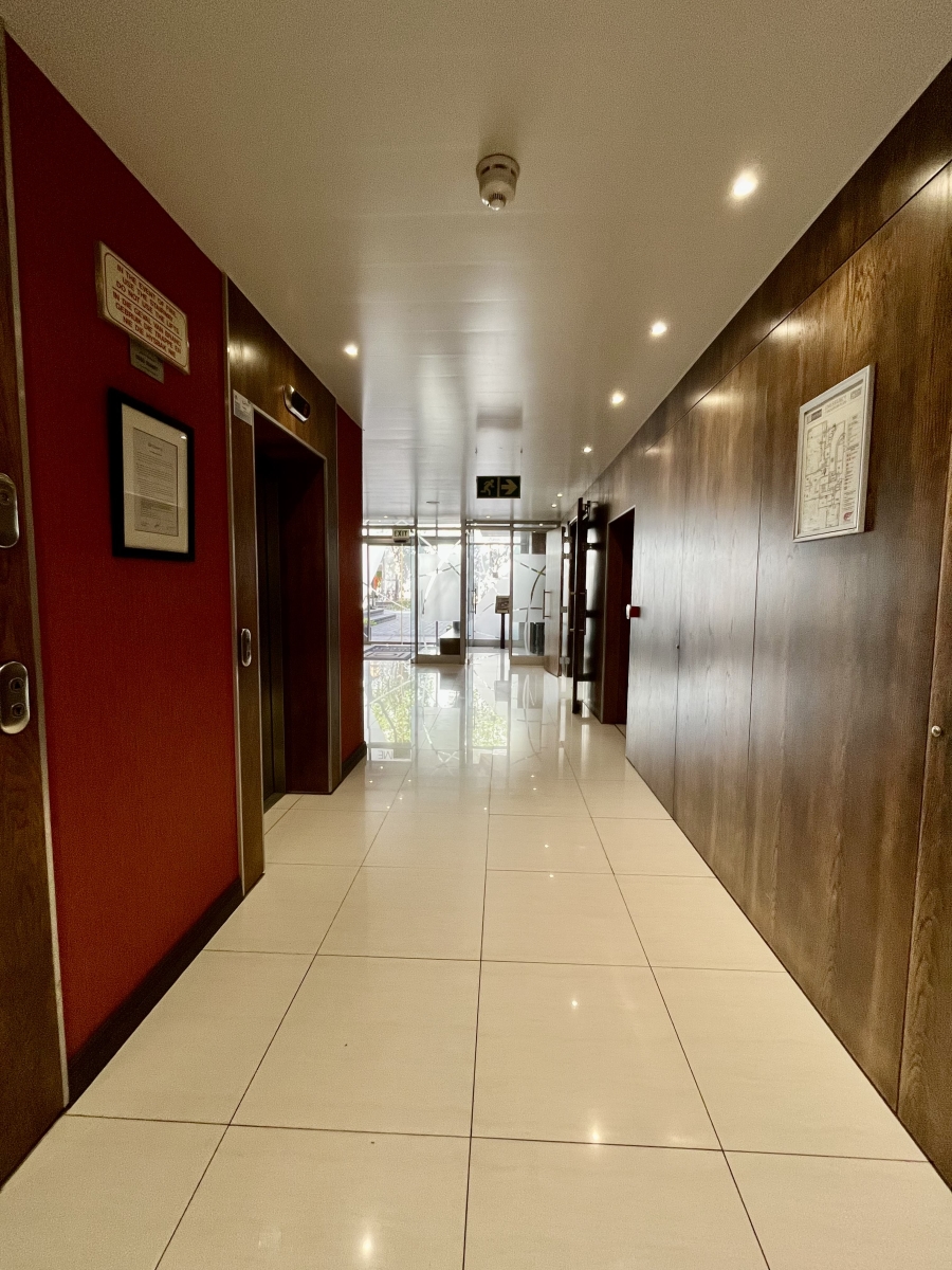 1 Bedroom Property for Sale in Cape Town City Centre Western Cape